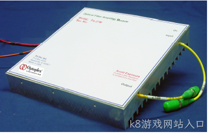 镱/铒共掺杂光纤放大器